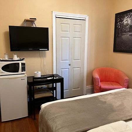 Adas Guesthouse Toronto Eksteriør billede